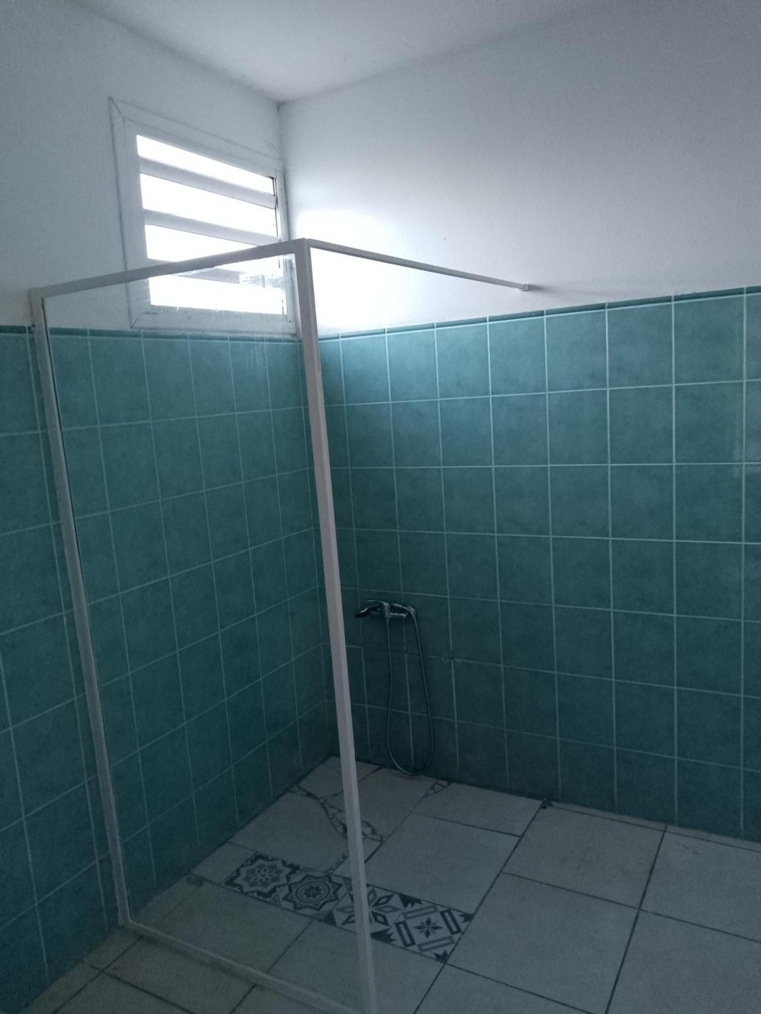 Bel Appartement A Damencourt Le Moule Exterior photo